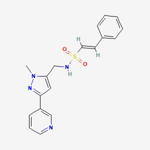 molecular formula C18H18N4O2S B2671454 (E)-N-((1-甲基-3-(吡啶-3-基)-1H-吡唑-5-基)甲基)-2-苯乙烯磺酰胺 CAS No. 2035018-04-1