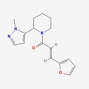 molecular formula C16H19N3O2 B2671520 (E)-3-(Furan-2-yl)-1-[2-(2-methylpyrazol-3-yl)piperidin-1-yl]prop-2-en-1-one CAS No. 2321333-16-6