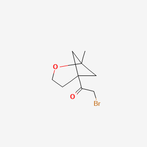 molecular formula C9H13BrO2 B2671522 2-溴-1-(1-甲基-2-氧代-双环[3.1.1]庚烷-5-基)乙酮 CAS No. 2375259-39-3