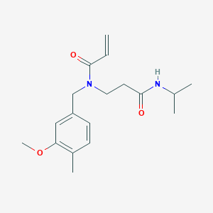 molecular formula C18H26N2O3 B2671653 3-[(3-Methoxy-4-methylphenyl)methyl-prop-2-enoylamino]-N-propan-2-ylpropanamide CAS No. 2411217-32-6