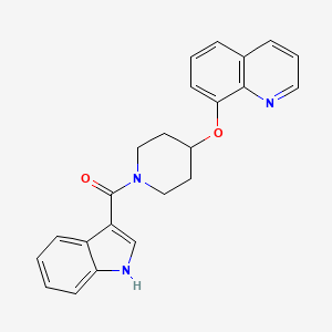 B2671972 (1H-indol-3-yl)(4-(quinolin-8-yloxy)piperidin-1-yl)methanone CAS No. 2034316-71-5