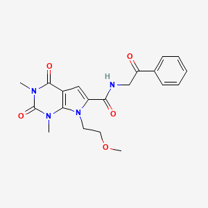 molecular formula C20H22N4O5 B2672092 7-(2-methoxyethyl)-1,3-dimethyl-2,4-dioxo-N-(2-oxo-2-phenylethyl)-2,3,4,7-tetrahydro-1H-pyrrolo[2,3-d]pyrimidine-6-carboxamide CAS No. 1021257-26-0