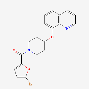 (5-Bromofuran-2-yl)(4-(quinolin-8-yloxy)piperidin-1-yl)methanone