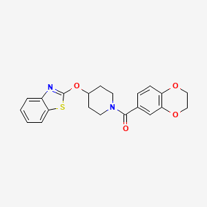 molecular formula C21H20N2O4S B2672676 (4-(Benzo[d]thiazol-2-yloxy)piperidin-1-yl)(2,3-dihydrobenzo[b][1,4]dioxin-6-yl)methanone CAS No. 1251564-99-4
