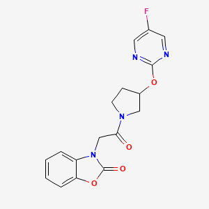 molecular formula C17H15FN4O4 B2672778 3-(2-(3-((5-氟嘧啶-2-基)氧基)吡咯啉-1-基)-2-氧代乙基)苯并[2,3-d]噁唑-2(3H)-酮 CAS No. 2034296-06-3