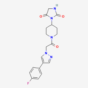 molecular formula C19H20FN5O3 B2673078 3-(1-(2-(4-(4-fluorophenyl)-1H-pyrazol-1-yl)acetyl)piperidin-4-yl)imidazolidine-2,4-dione CAS No. 2034560-02-4