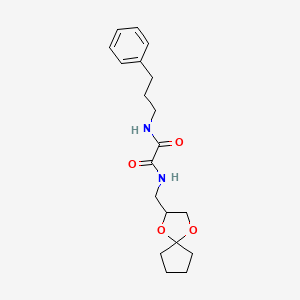 N1-(1,4-dioxaspiro[4.4]nonan-2-ylmethyl)-N2-(3-phenylpropyl)oxalamide