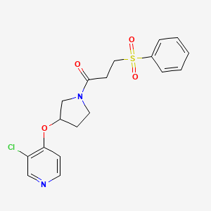 molecular formula C18H19ClN2O4S B2673434 1-(3-((3-Chloropyridin-4-yl)oxy)pyrrolidin-1-yl)-3-(phenylsulfonyl)propan-1-one CAS No. 2034315-09-6