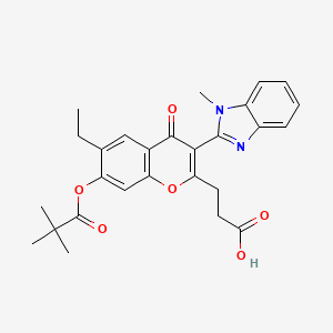molecular formula C27H28N2O6 B2675722 3-(6-ethyl-3-(1-methyl-1H-benzo[d]imidazol-2-yl)-4-oxo-7-(pivaloyloxy)-4H-chromen-2-yl)propanoic acid CAS No. 879922-86-8