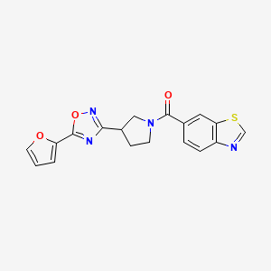 molecular formula C18H14N4O3S B2676212 苯并[d]噻唑-6-基(3-(5-(呋喃-2-基)-1,2,4-噁二唑-3-基)吡咯烷-1-基)甲酮 CAS No. 2034283-71-9