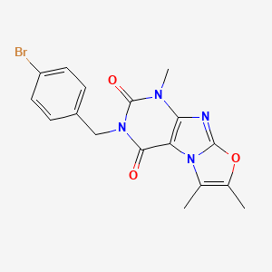 molecular formula C17H15BrN4O3 B2676425 2-[(4-Bromophenyl)methyl]-4,7,8-trimethylpurino[8,7-b][1,3]oxazole-1,3-dione CAS No. 902034-17-7