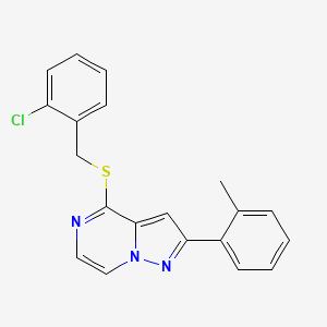 molecular formula C20H16ClN3S B2676434 4-((2-Chlorobenzyl)thio)-2-(o-tolyl)pyrazolo[1,5-a]pyrazine CAS No. 1207014-30-9