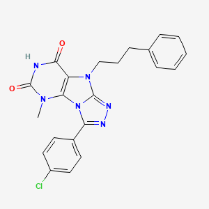 molecular formula C22H19ClN6O2 B2676650 3-(4-chlorophenyl)-5-methyl-9-(3-phenylpropyl)-5,9-dihydro-6H-[1,2,4]triazolo[4,3-e]purine-6,8(7H)-dione CAS No. 921511-22-0