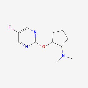 molecular formula C11H16FN3O B2676716 2-[(5-fluoropyrimidin-2-yl)oxy]-N,N-dimethylcyclopentan-1-amine CAS No. 2197453-23-7