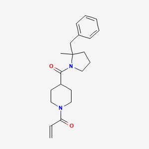molecular formula C21H28N2O2 B2677064 1-[4-(2-Benzyl-2-methylpyrrolidine-1-carbonyl)piperidin-1-yl]prop-2-en-1-one CAS No. 2361840-24-4