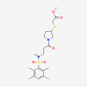 molecular formula C20H30N2O5S2 B2677979 Methyl 2-((1-(3-(2,3,5,6-tetramethylphenylsulfonamido)propanoyl)pyrrolidin-3-yl)thio)acetate CAS No. 2034577-69-8