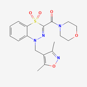 molecular formula C18H20N4O5S B2679864 (1-((3,5-二甲基异噁唑-4-基)甲基)-4,4-二氧代-1H-苯并[e][1,3,4]噻二嗪-3-基)(吗啉基)甲酮 CAS No. 1251550-94-3