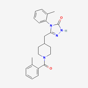 molecular formula C23H26N4O2 B2679888 3-((1-(2-甲基苯甲酰)哌啶-4-基)甲基)-4-(邻甲苯基)-1H-1,2,4-三唑-5(4H)-酮 CAS No. 2034436-70-7