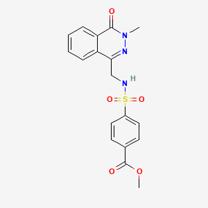 molecular formula C18H17N3O5S B2680221 甲酸4-(N-((3-甲基-4-氧代-3,4-二氢邻苯二嗪-1-基)甲基)磺胺基)苯酸酯 CAS No. 1396870-98-6