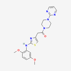 molecular formula C21H24N6O3S B2680783 2-(2-((2,5-Dimethoxyphenyl)amino)thiazol-4-yl)-1-(4-(pyrimidin-2-yl)piperazin-1-yl)ethanone CAS No. 1105217-70-6