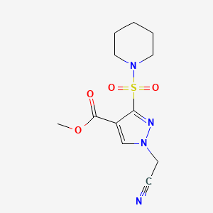molecular formula C12H16N4O4S B2681180 methyl 1-(cyanomethyl)-3-(piperidin-1-ylsulfonyl)-1H-pyrazole-4-carboxylate CAS No. 1251590-92-7