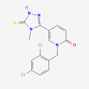molecular formula C15H12Cl2N4OS B2681191 1-(2,4-dichlorobenzyl)-5-(4-methyl-5-sulfanyl-4H-1,2,4-triazol-3-yl)-2(1H)-pyridinone CAS No. 477853-12-6