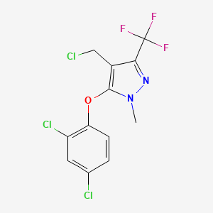 molecular formula C12H8Cl3F3N2O B2681997 4-(Chloromethyl)-5-(2,4-dichlorophenoxy)-1-methyl-3-(trifluoromethyl)-1H-pyrazole CAS No. 318959-15-8