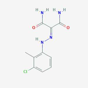 molecular formula C10H11ClN4O2 B2682033 2-[2-(3-氯-2-甲基苯基)肼基亚甲基]丙二酰胺 CAS No. 896061-88-4