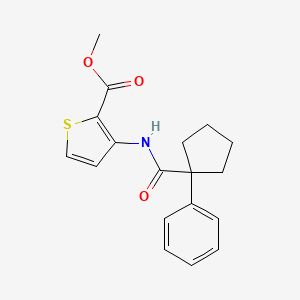 molecular formula C18H19NO3S B2682494 甲酸甲酯 3-((苯基环戊基)甲酰氨基)噻吩-2-甲酸酯 CAS No. 1024523-08-7