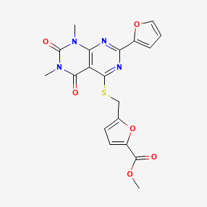 Methyl 5-(((2-(furan-2-yl)-6,8-dimethyl-5,7-dioxo-5,6,7,8-tetrahydropyrimido[4,5-d]pyrimidin-4-yl)thio)methyl)furan-2-carboxylate