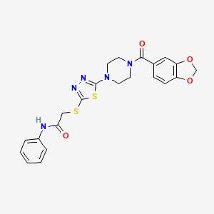 molecular formula C22H21N5O4S2 B2683035 2-((5-(4-(benzo[d][1,3]dioxole-5-carbonyl)piperazin-1-yl)-1,3,4-thiadiazol-2-yl)thio)-N-phenylacetamide CAS No. 1105198-30-8