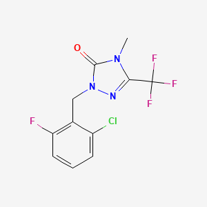 molecular formula C11H8ClF4N3O B2683686 1-(2-chloro-6-fluorobenzyl)-4-methyl-3-(trifluoromethyl)-1H-1,2,4-triazol-5(4H)-one CAS No. 1421491-24-8