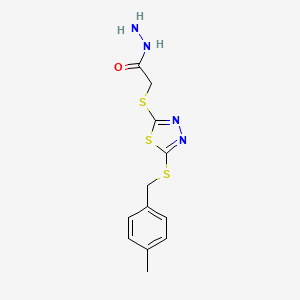 molecular formula C12H14N4OS3 B2683898 2-[(5-{[(4-Methylphenyl)methyl]sulfanyl}-1,3,4-thiadiazol-2-yl)sulfanyl]acetohydrazide CAS No. 893726-76-6