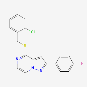 molecular formula C19H13ClFN3S B2684031 4-[(2-氯苯甲基)硫基]-2-(4-氟苯基)吡唑并[1,5-a]吡嗪 CAS No. 1105239-82-4