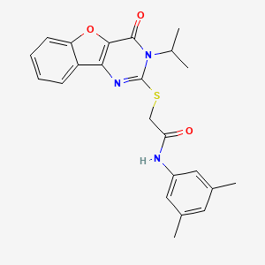 molecular formula C23H23N3O3S B2684766 N-(3,5-二甲基苯基)-2-((3-异丙基-4-氧代-3,4-二氢苯并呋[3,2-d]嘧啶-2-基)硫)乙酰胺 CAS No. 866873-88-3