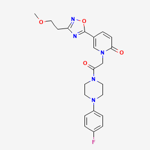 molecular formula C22H24FN5O4 B2684928 1-(2-(4-(4-fluorophenyl)piperazin-1-yl)-2-oxoethyl)-5-(3-(2-methoxyethyl)-1,2,4-oxadiazol-5-yl)pyridin-2(1H)-one CAS No. 1251695-16-5