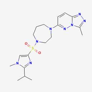 molecular formula C18H26N8O2S B2685261 3-Methyl-6-[4-(1-methyl-2-propan-2-ylimidazol-4-yl)sulfonyl-1,4-diazepan-1-yl]-[1,2,4]triazolo[4,3-b]pyridazine CAS No. 2310122-26-8