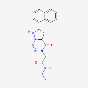 2-[2-(naphthalen-1-yl)-4-oxo-4H,5H-pyrazolo[1,5-d][1,2,4]triazin-5-yl]-N-(propan-2-yl)acetamide