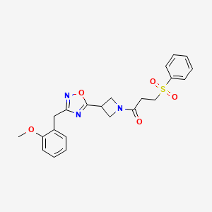molecular formula C22H23N3O5S B2687039 1-(3-(3-(2-Methoxybenzyl)-1,2,4-oxadiazol-5-yl)azetidin-1-yl)-3-(phenylsulfonyl)propan-1-one CAS No. 1396795-54-2