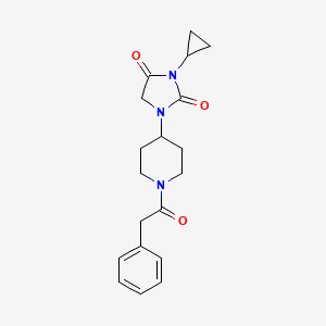 molecular formula C19H23N3O3 B2687673 3-环丙基-1-[1-(2-苯乙酰)哌啶-4-基]咪唑烷-2,4-二酮 CAS No. 2097894-04-5
