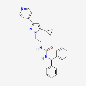 molecular formula C27H27N5O B2688091 1-苄基-3-(2-(5-环丙基-3-(吡啶-4-基)-1H-吡唑-1-基)乙基)脲 CAS No. 1797673-90-5