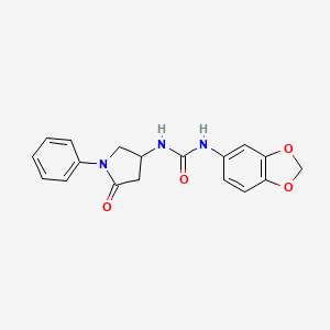molecular formula C18H17N3O4 B2689957 1-(Benzo[d][1,3]dioxol-5-yl)-3-(5-oxo-1-phenylpyrrolidin-3-yl)urea CAS No. 894008-70-9