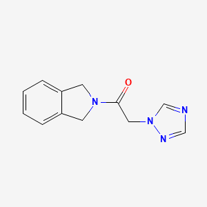 molecular formula C12H12N4O B2690069 1-(isoindolin-2-yl)-2-(1H-1,2,4-triazol-1-yl)ethanone CAS No. 2034515-15-4