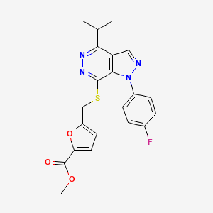 B2690241 methyl 5-(((1-(4-fluorophenyl)-4-isopropyl-1H-pyrazolo[3,4-d]pyridazin-7-yl)thio)methyl)furan-2-carboxylate CAS No. 1105203-03-9