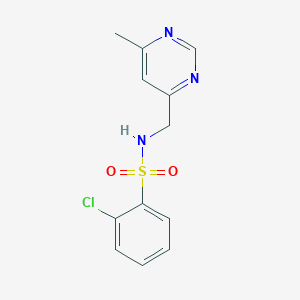 B2690247 2-chloro-N-((6-methylpyrimidin-4-yl)methyl)benzenesulfonamide CAS No. 2034434-06-3