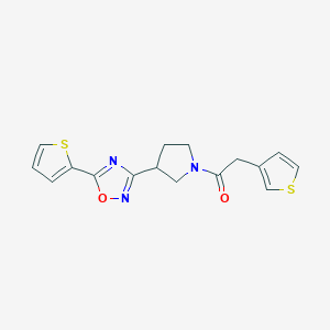 1-(3-(5-(Thiophen-2-yl)-1,2,4-oxadiazol-3-yl)pyrrolidin-1-yl)-2-(thiophen-3-yl)ethanone