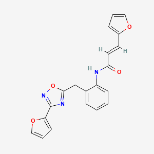 (E)-3-(furan-2-yl)-N-(2-((3-(furan-2-yl)-1,2,4-oxadiazol-5-yl)methyl)phenyl)acrylamide