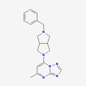 molecular formula C19H22N6 B2691977 7-(2-Benzyl-1,3,3a,4,6,6a-hexahydropyrrolo[3,4-c]pyrrol-5-yl)-5-methyl-[1,2,4]triazolo[1,5-a]pyrimidine CAS No. 2380166-80-1