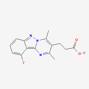 molecular formula C15H14FN3O2 B2692954 3-(10-氟-2,4-二甲基嘧啶并[1,2-b]吲哚-3-基)丙酸 CAS No. 1401319-37-6