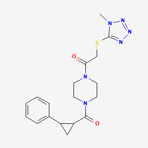 2-((1-methyl-1H-tetrazol-5-yl)thio)-1-(4-(2-phenylcyclopropanecarbonyl)piperazin-1-yl)ethanone
